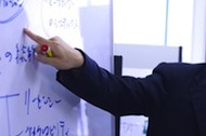 セミナーをしている様子